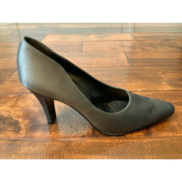 Salvatore Ferragamo Gray Satin Square Toe High Heels, Size 7.5 - Picture 1 of 9